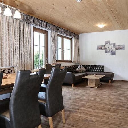 Chalets Hotter - Ferienhaus Mit E-Ladestation Zell am Ziller Luaran gambar
